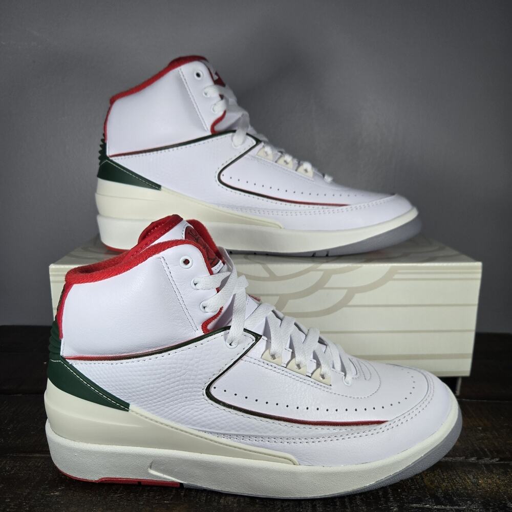 NEW Nike Air Jordan 2 Retro Mens Size 8.5 Shoes DR8884-101 White Fire Red